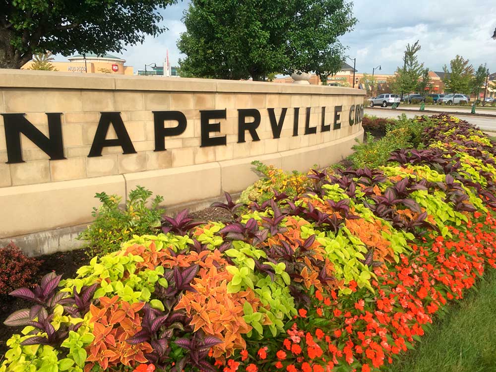 Naperville-crossings-summer-2016-05